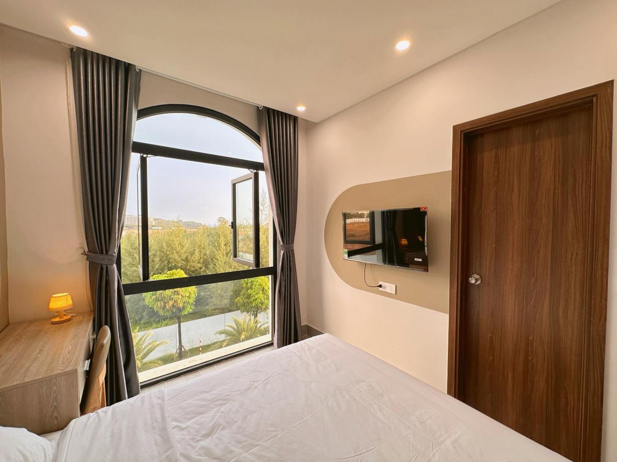 The Sol House Hotel Phu Quoc Exterior photo